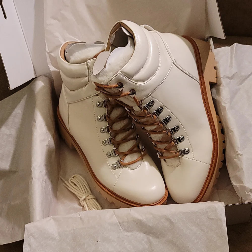 Marc Fisher MALLIE Lug Sole Sherpa Booties - Picture 4 of 16